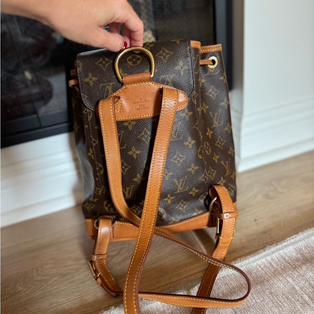 Louis Vuitton Montsouris Monogram Canvas Backpack MM Brown - Picture 2 of 8